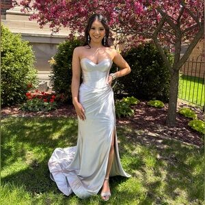 Sherri Hill prom dress